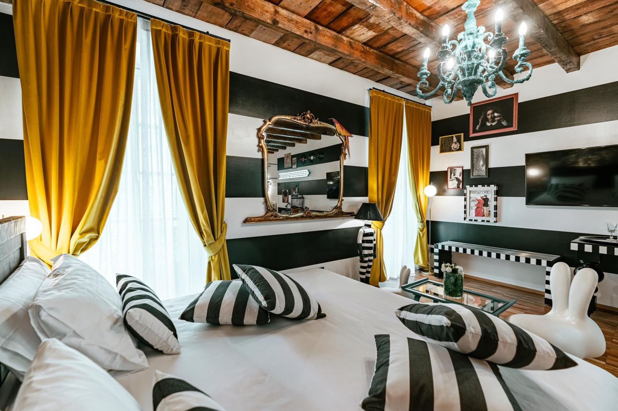 Aurum - Como Luxury Suites Oda fotoğraf